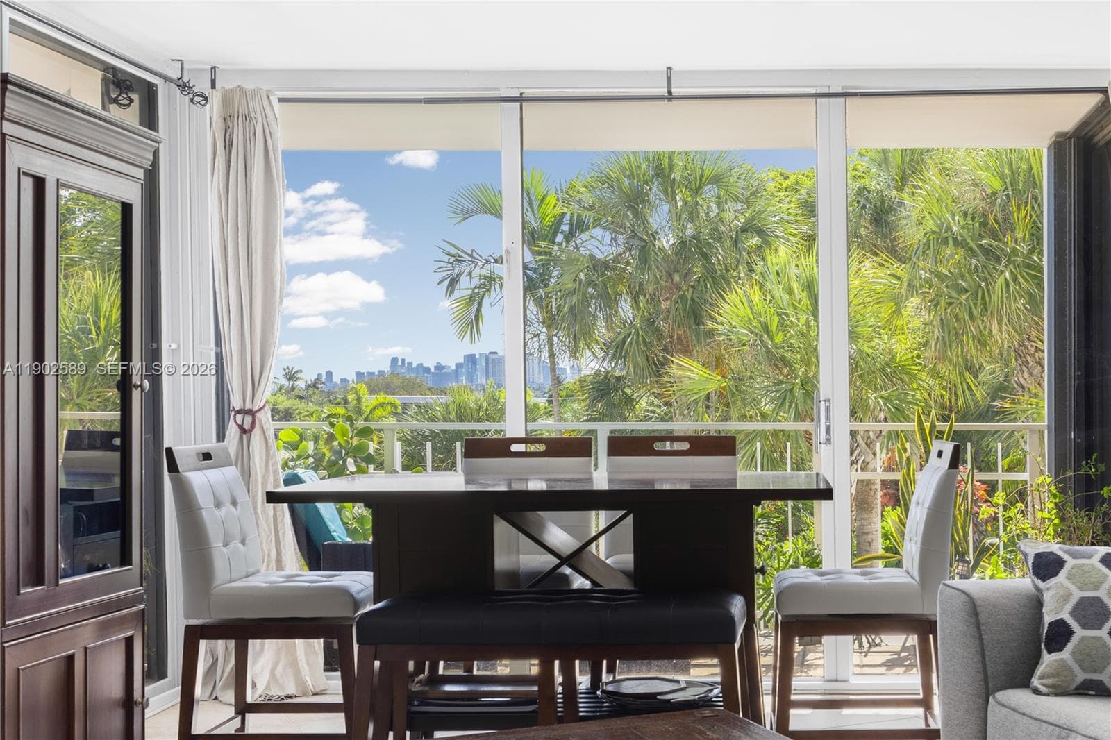 4000 Towerside Ter # 412, Miami FL 33138 — 6