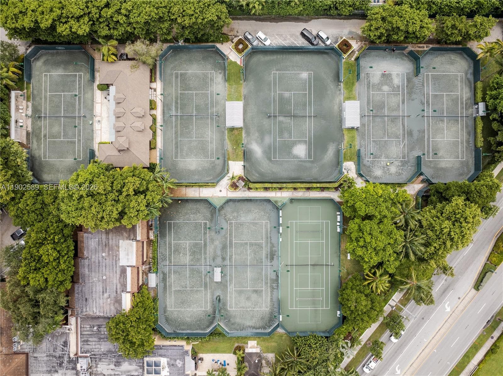 4000 Towerside Ter # 412, Miami FL 33138 — 28