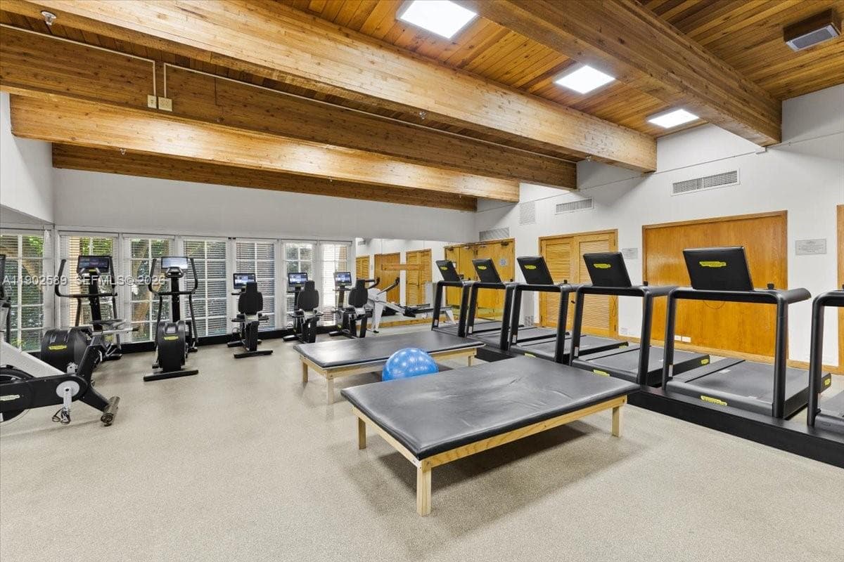 4000 Towerside Ter # 412, Miami FL 33138 — 24