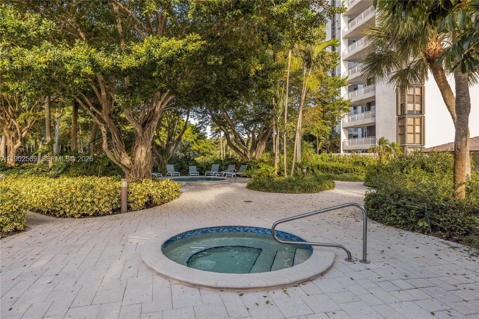 4000 Towerside Ter # 412, Miami FL 33138 — 30