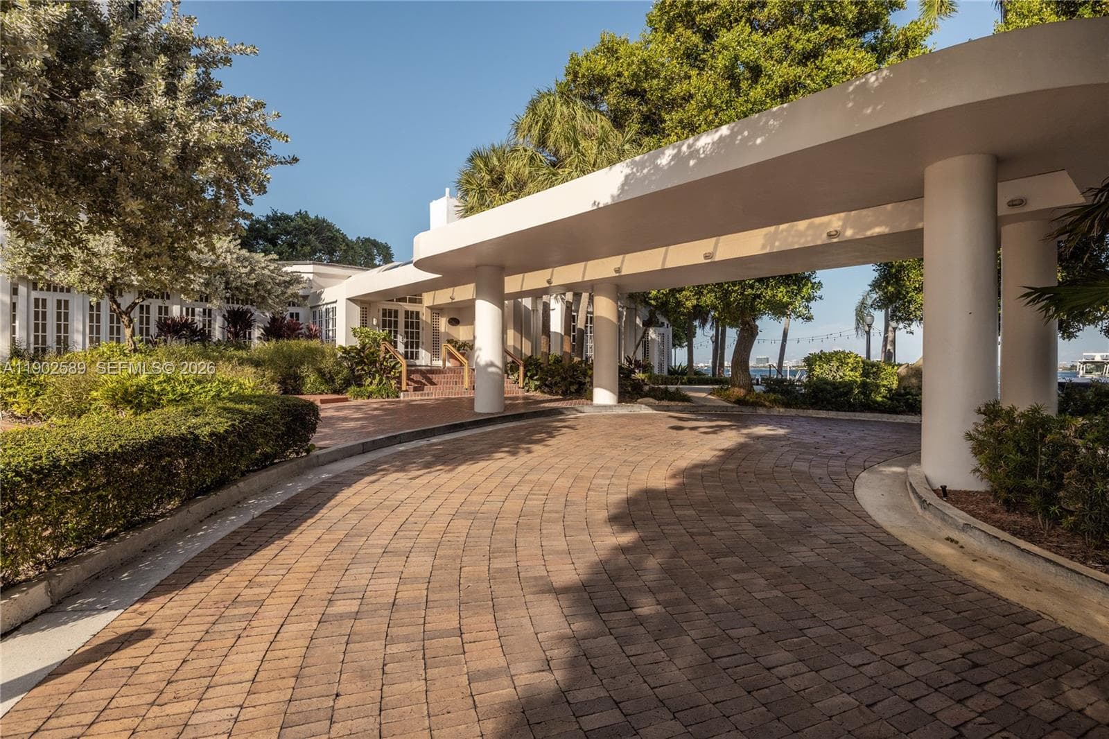4000 Towerside Ter # 412, Miami FL 33138 — 31