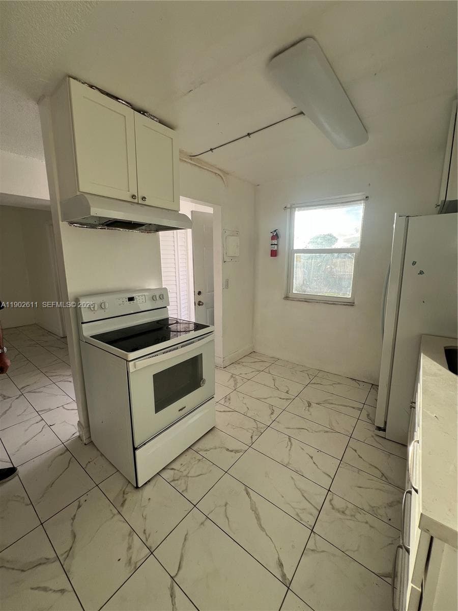 301 NW 177th St # 136, Miami Gardens FL 33169 — 11