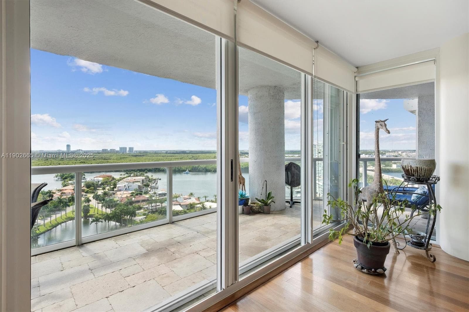 16500 COLLINS AV # 2055, Sunny Isles Beach FL 33160 — 34