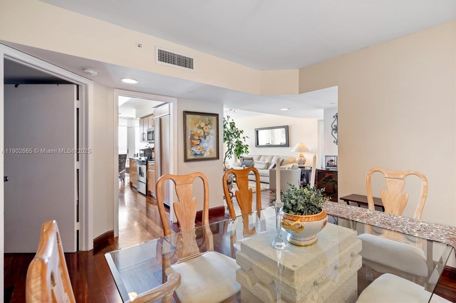 16500 COLLINS AV # 2055, Sunny Isles Beach FL 33160 — 31