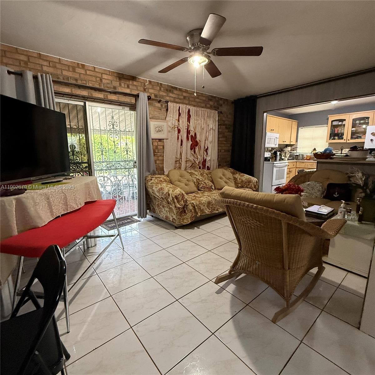 20730 NE Miami Ct, Miami Gardens FL 33179 — 5