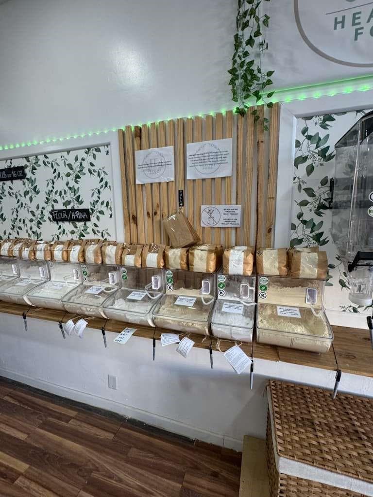 North Bay Village, Miami Beach FL 33141 — 17