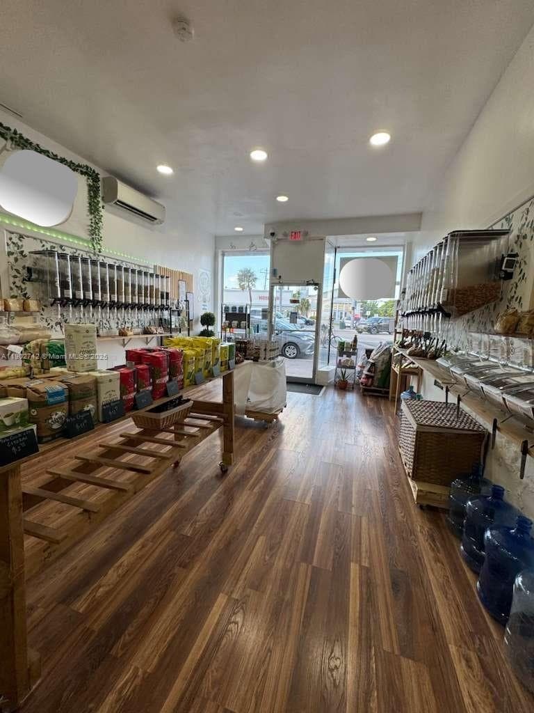 North Bay Village, Miami Beach FL 33141 — 7
