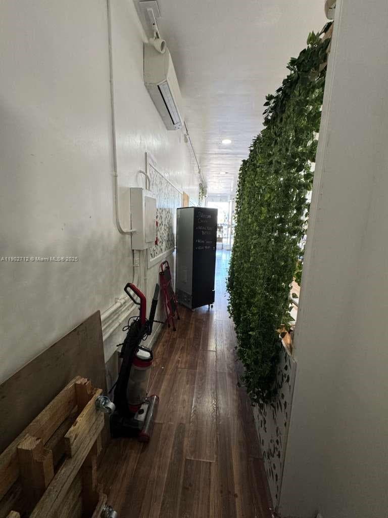 North Bay Village, Miami Beach FL 33141 — 34