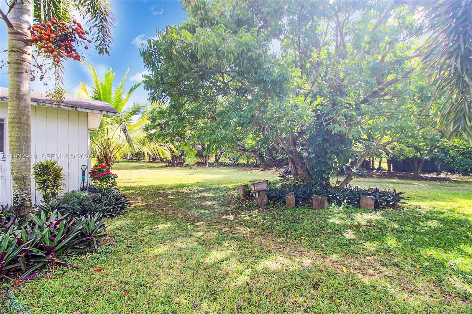 37225 SW 214th Ave, Homestead FL 33034 — 37