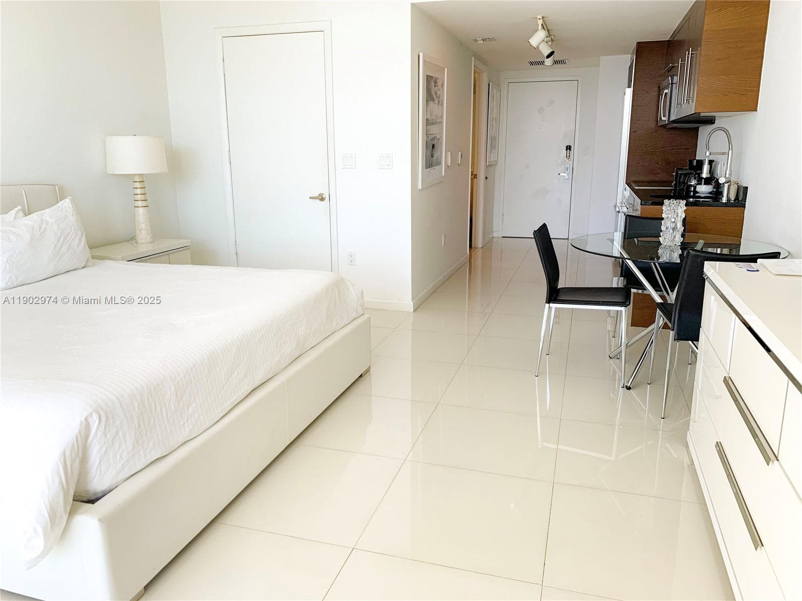 Icon Brickell Condo No 3, Miami, FL — 7