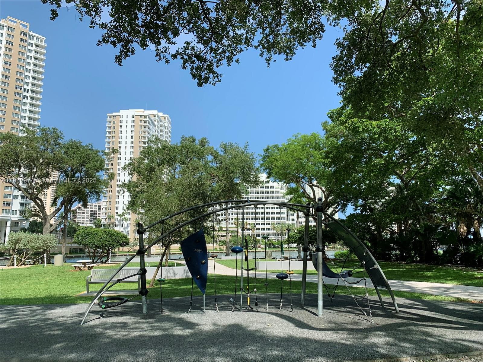 Icon Brickell Condo No 3, Miami, FL — 11