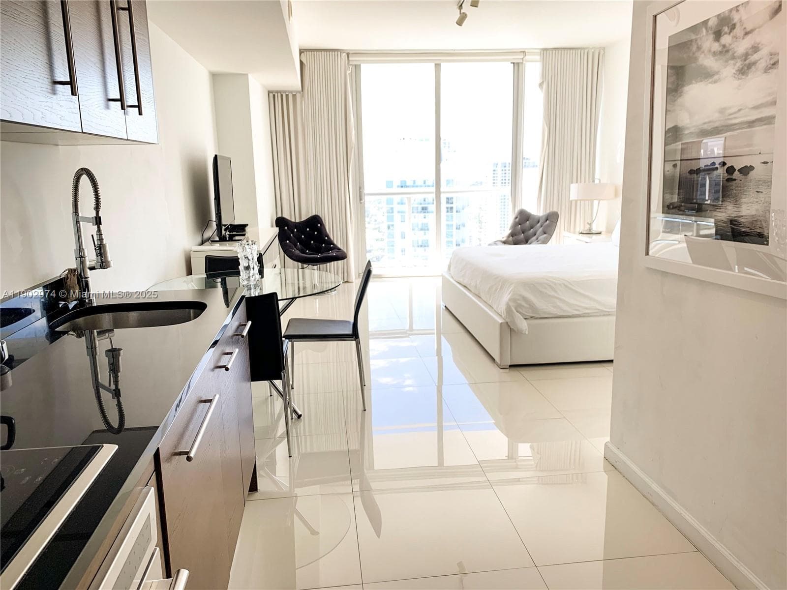 Icon Brickell Condo No 3, Miami, FL — 4