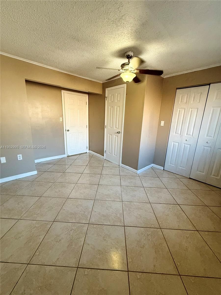 1835 SW 10th St, Miami FL 33135 — 46