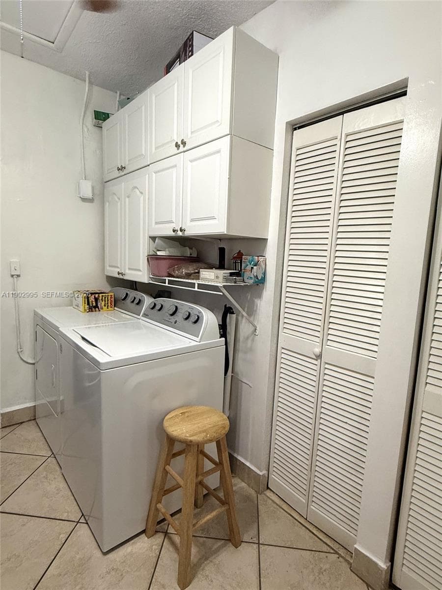 1835 SW 10th St, Miami FL 33135 — 32