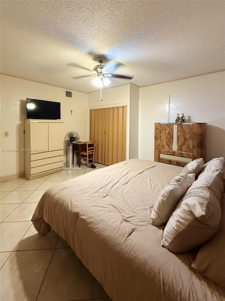 1835 SW 10th St, Miami FL 33135 — 14