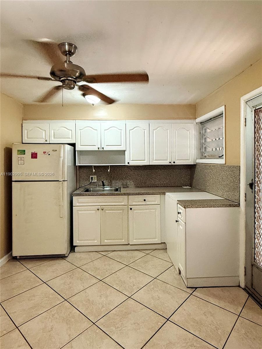 1835 SW 10th St, Miami FL 33135 — 45