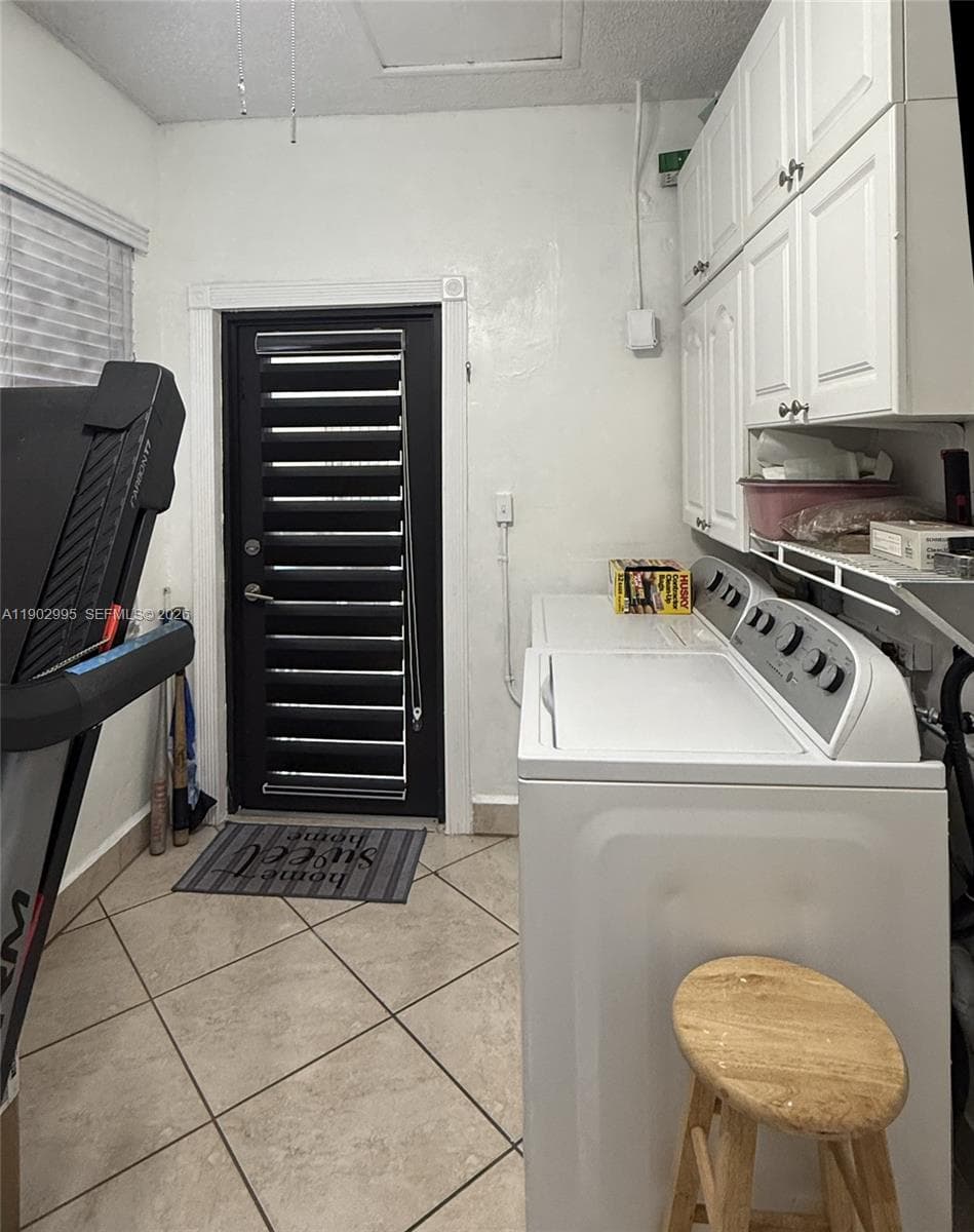 1835 SW 10th St, Miami FL 33135 — 31