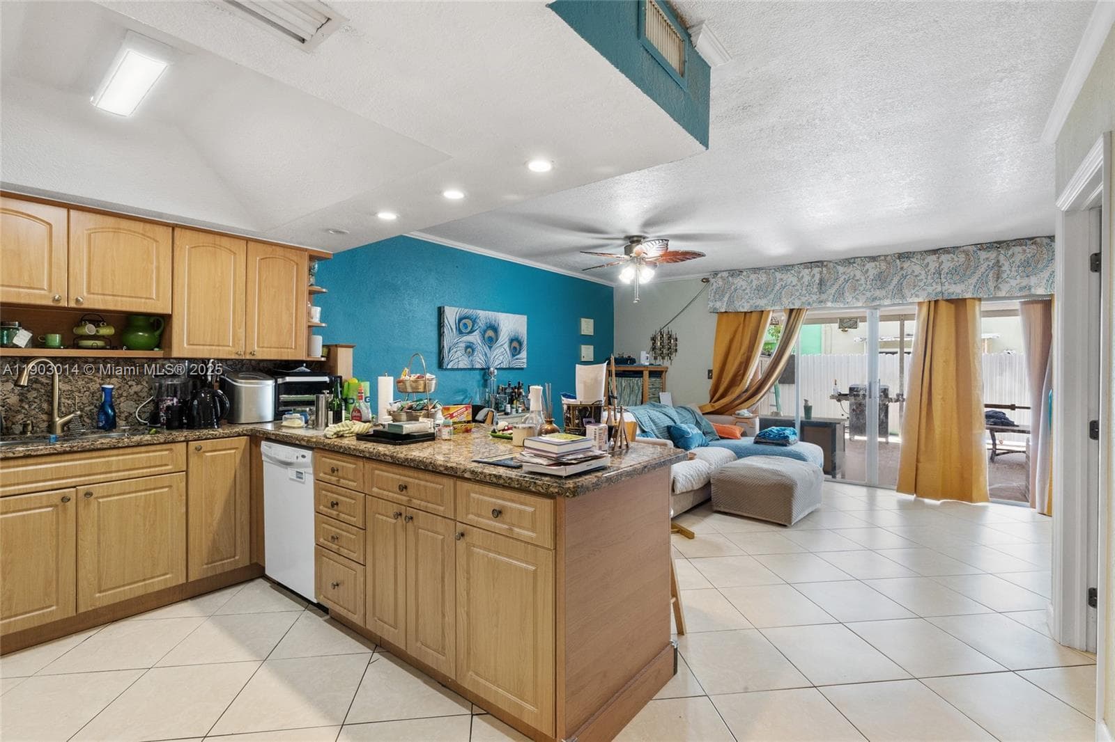 7144 W 2nd Ln, Hialeah FL 33014 — 15