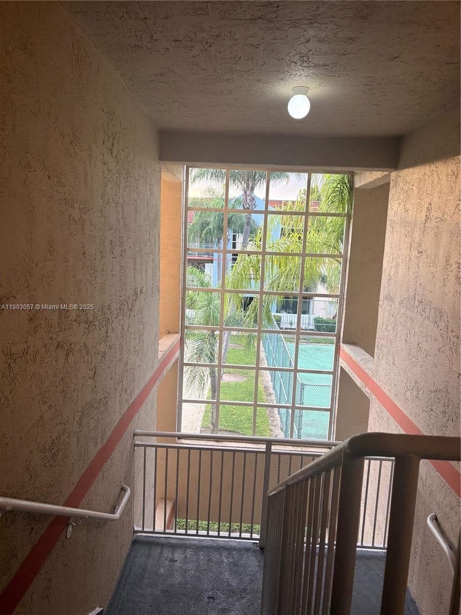 18850 NW 57th Ave # 306, Hialeah FL 33015 — 13