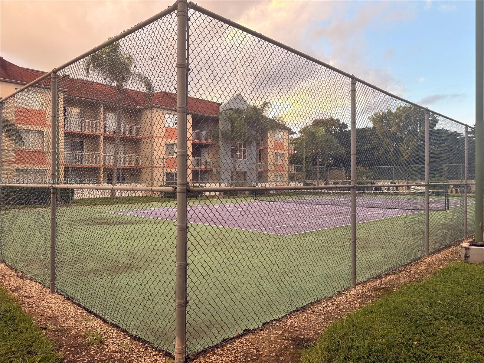 18850 NW 57th Ave # 306, Hialeah FL 33015 — 14