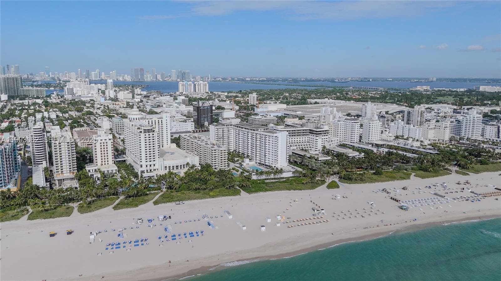 100 Lincoln Rd # 323, Miami Beach FL 33139 — 52