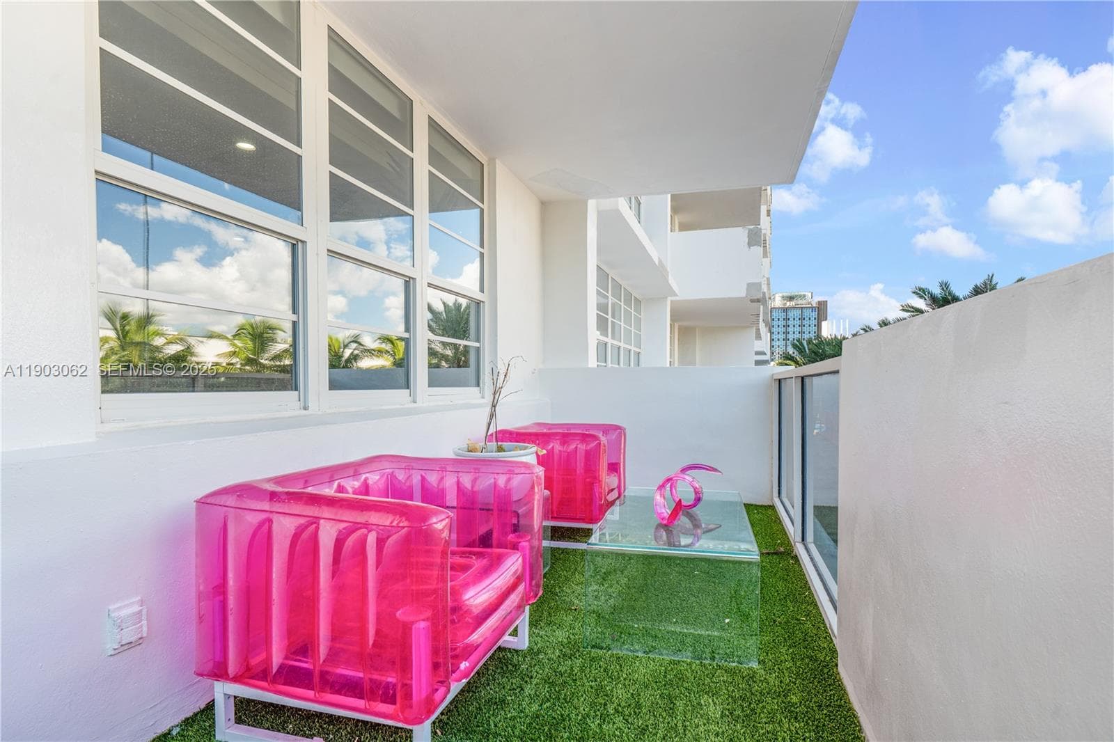 100 Lincoln Rd # 323, Miami Beach FL 33139 — 28