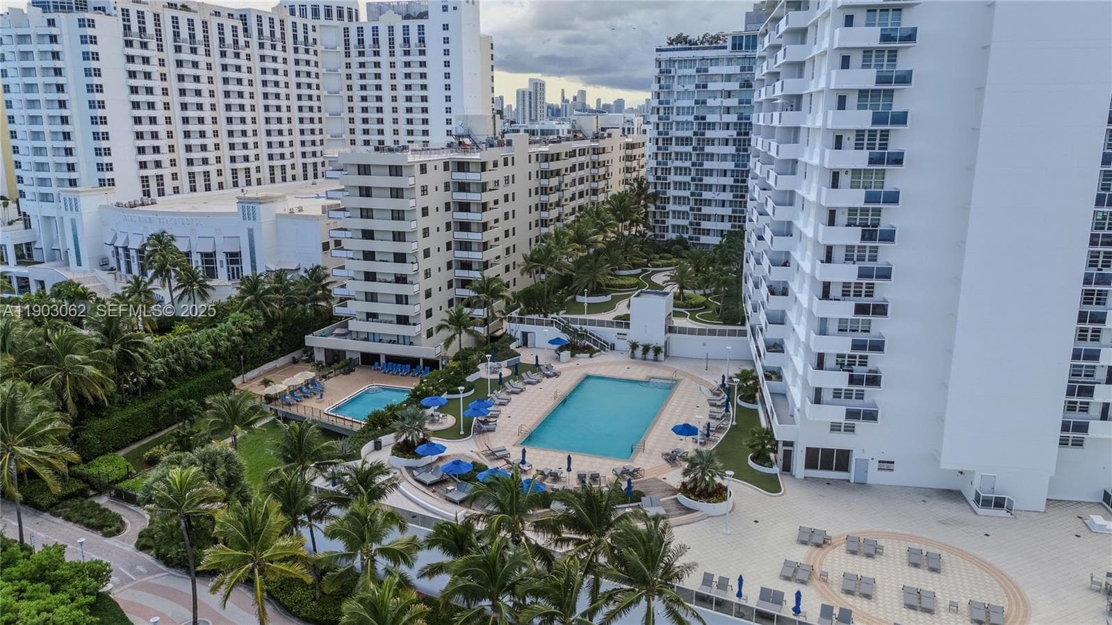 100 Lincoln Rd # 323, Miami Beach FL 33139 — 54