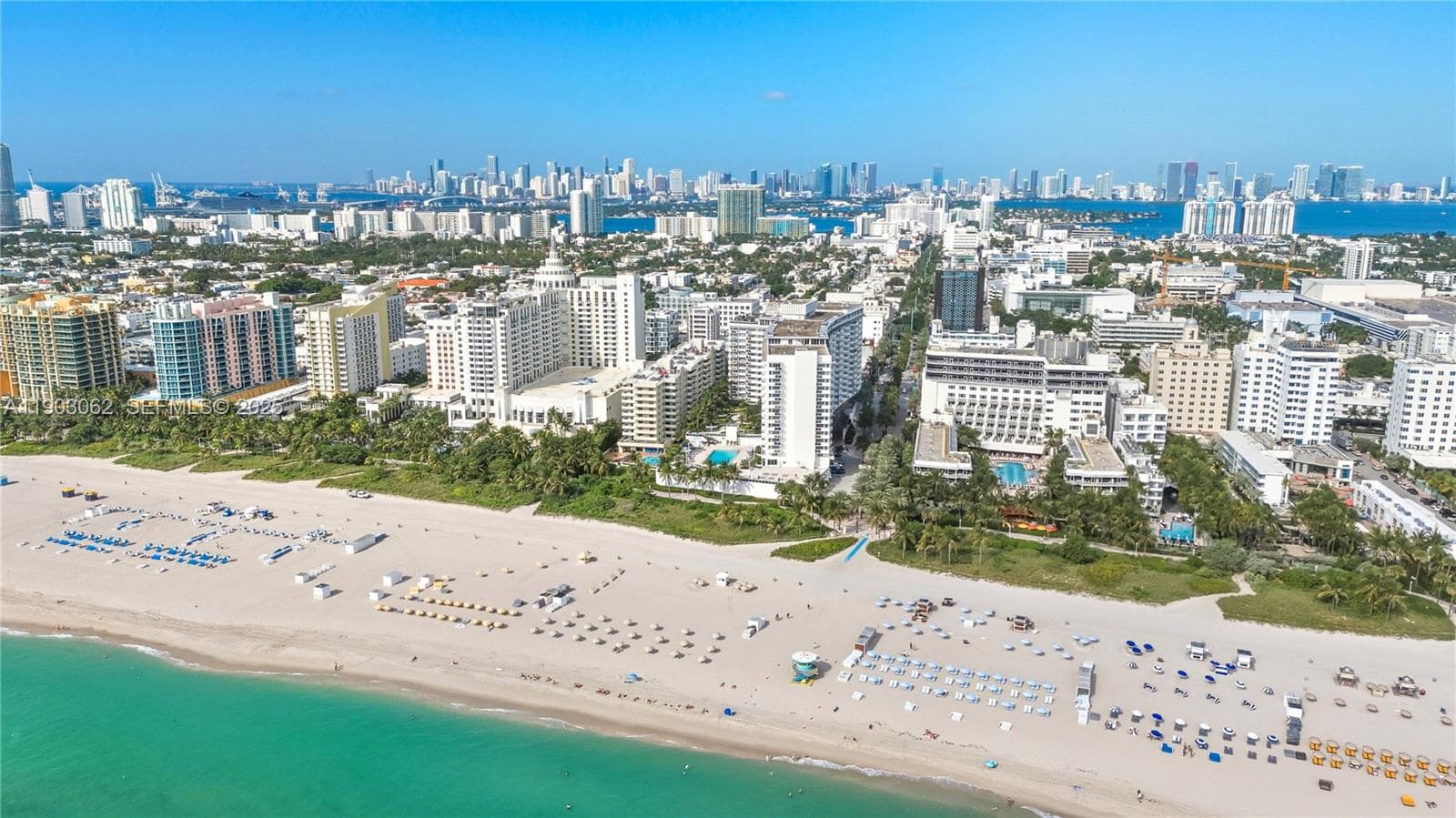 100 Lincoln Rd # 323, Miami Beach FL 33139 — 60