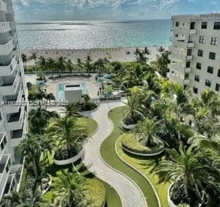 100 Lincoln Rd # 323, Miami Beach FL 33139 — 4