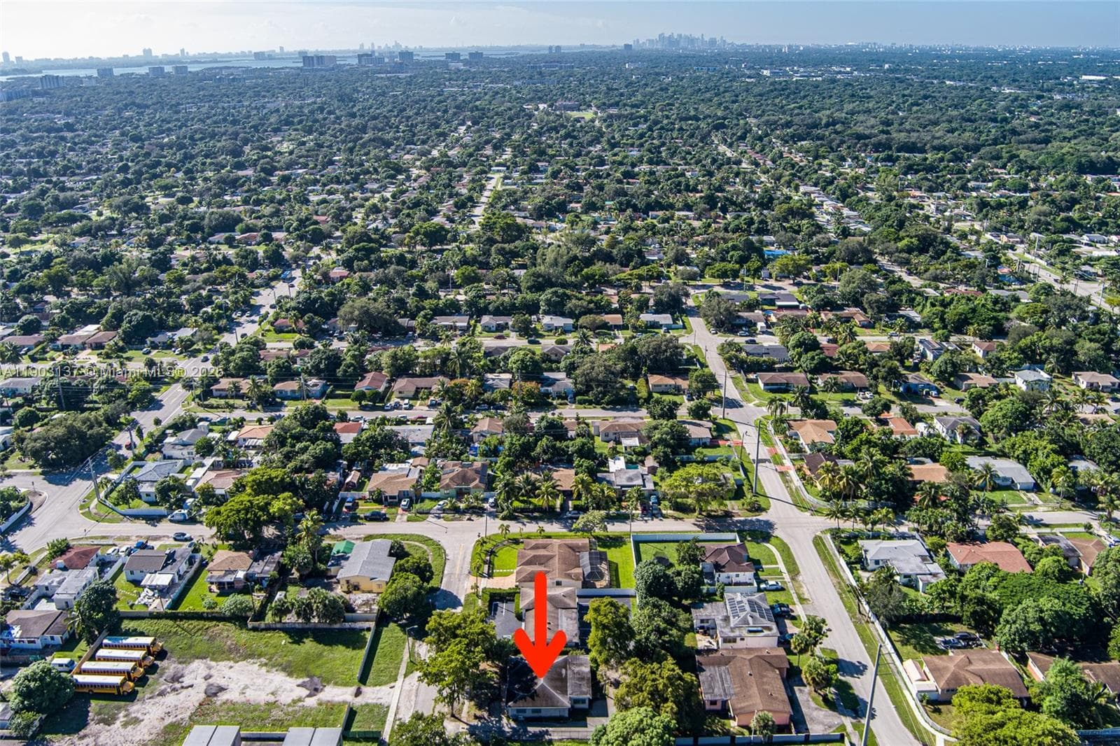 16190 NE 11th Ct, North Miami Beach FL 33162 — 42