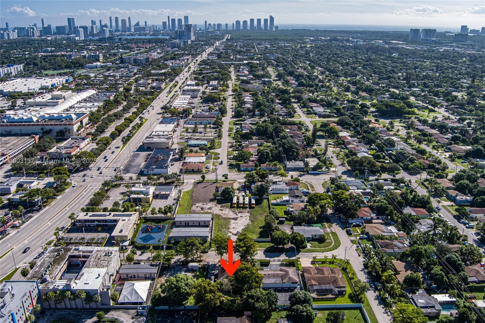 16190 NE 11th Ct, North Miami Beach FL 33162 — 47