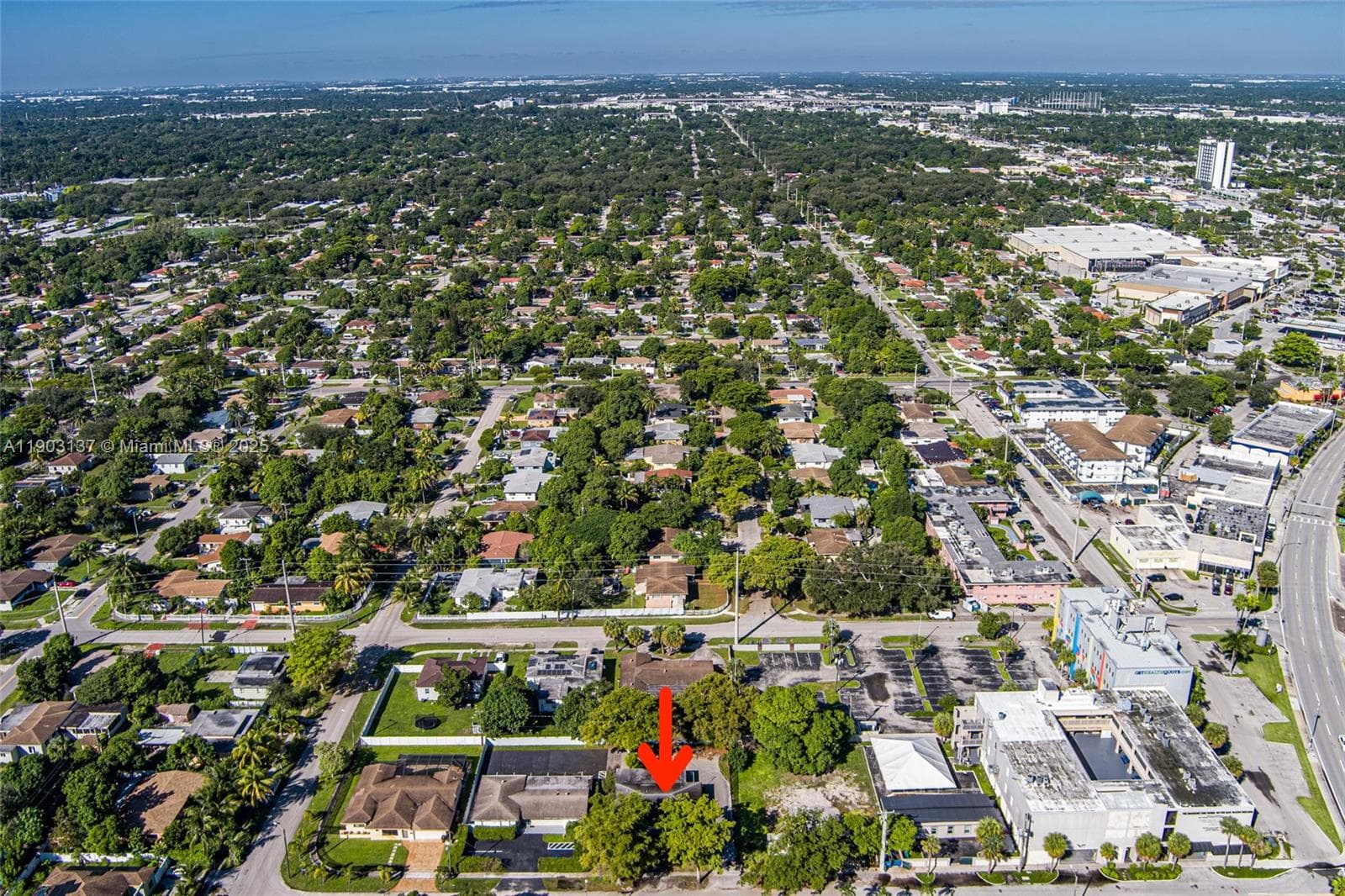 16190 NE 11th Ct, North Miami Beach FL 33162 — 38