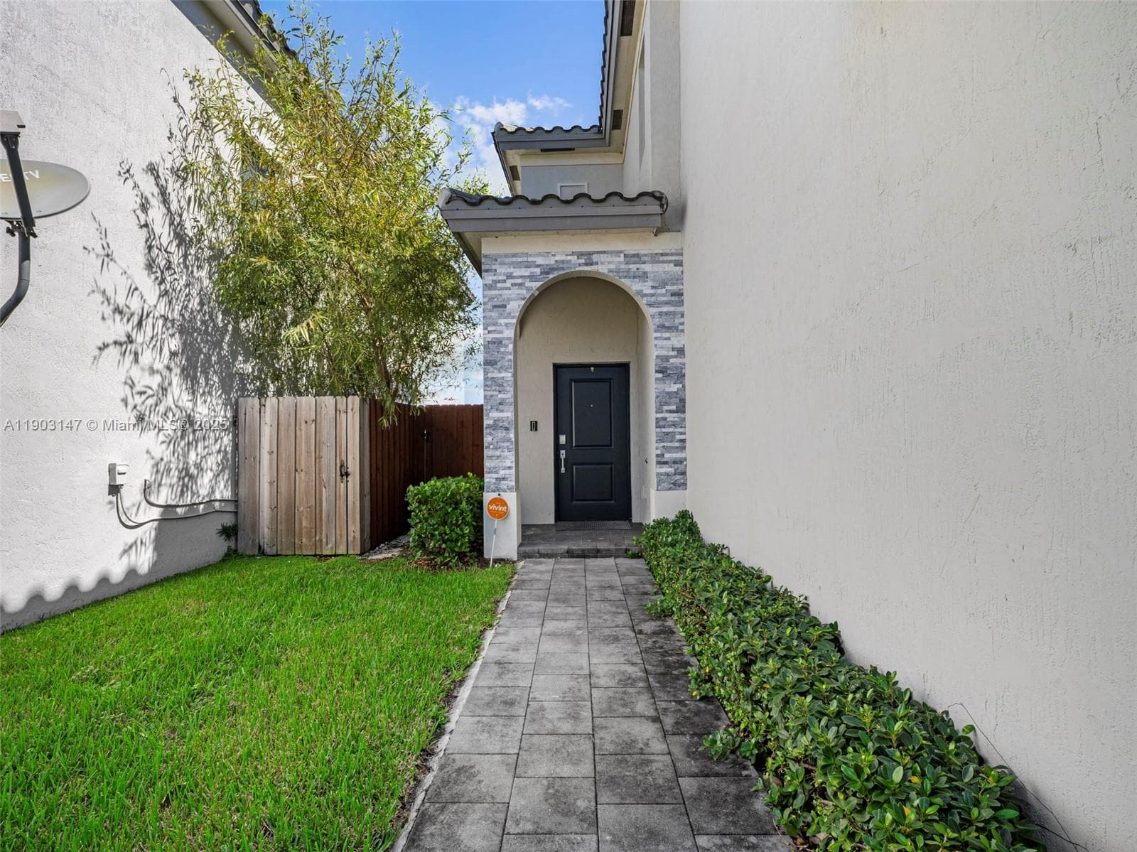 1411 SE 26th Rd # 1411, Homestead FL 33035 — 8