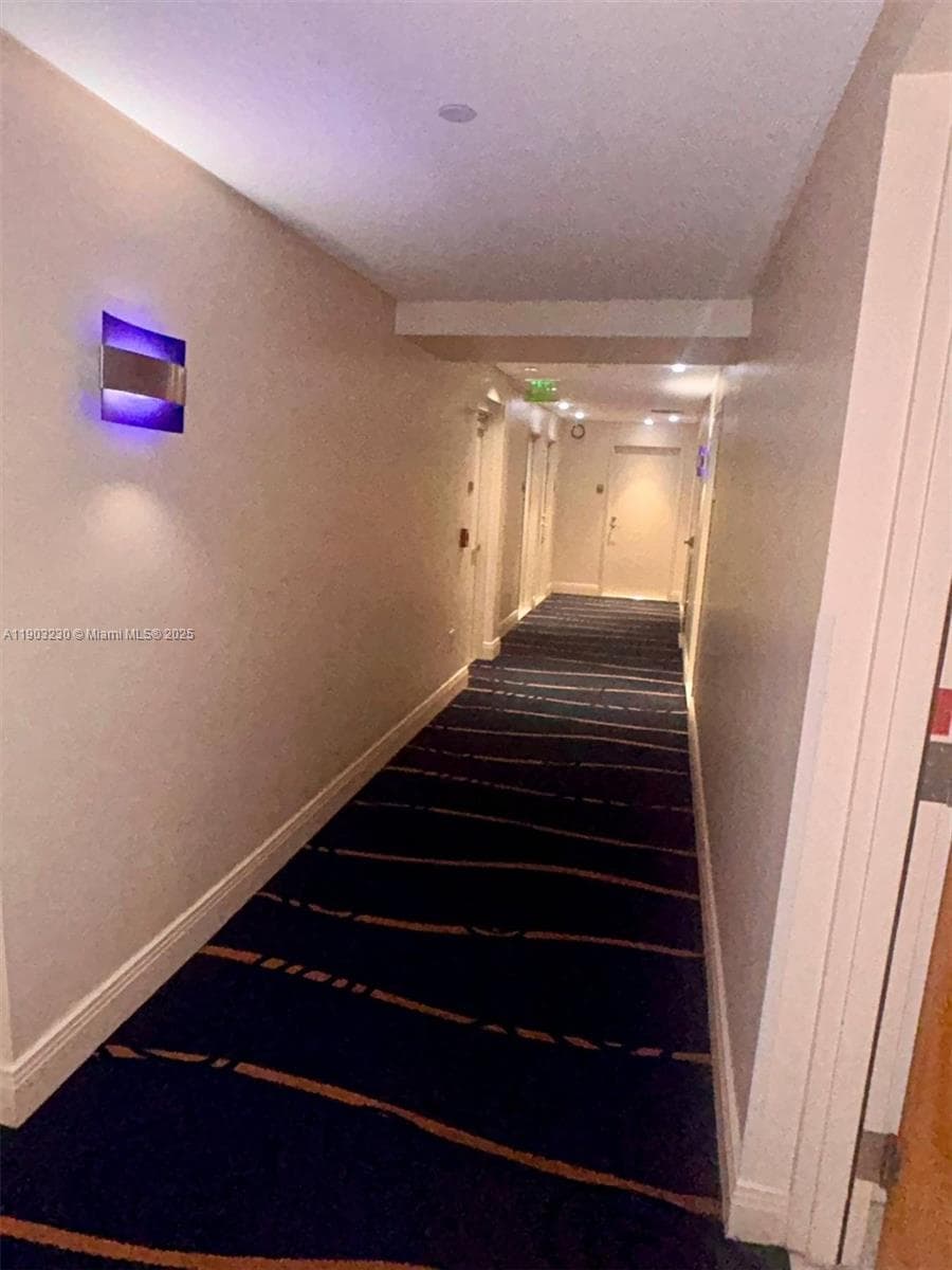 185 SW 7 ST # 1802, Miami FL 33130 — 27
