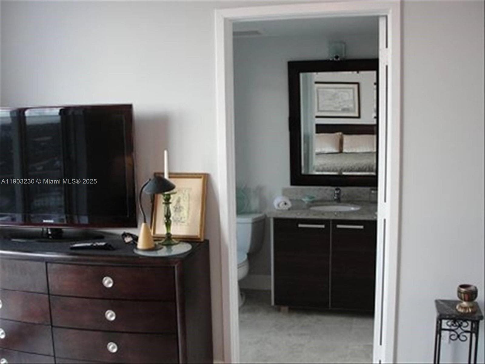 185 SW 7 ST # 1802, Miami FL 33130 — 4