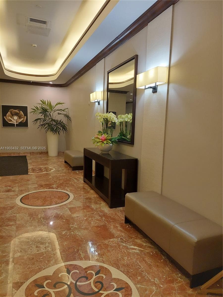 3610 Yacht Club Dr, Aventura FL 33180 — 16