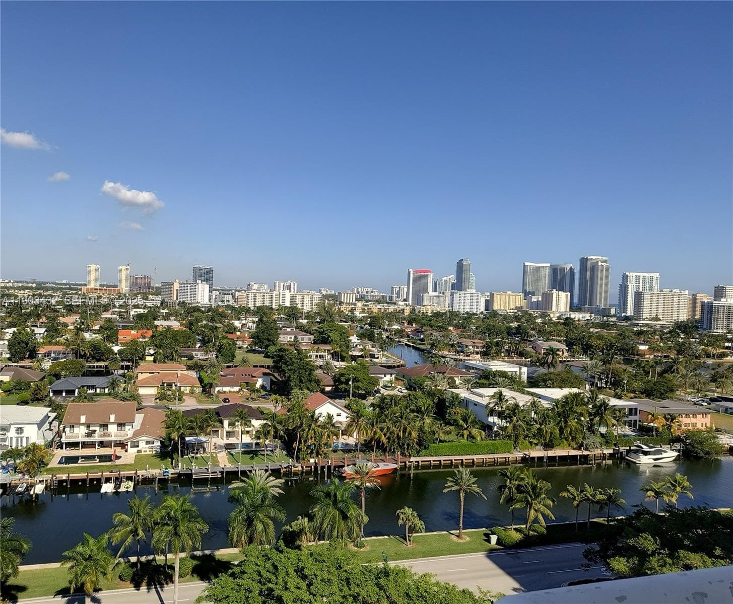 3610 Yacht Club Dr, Aventura FL 33180 — 44