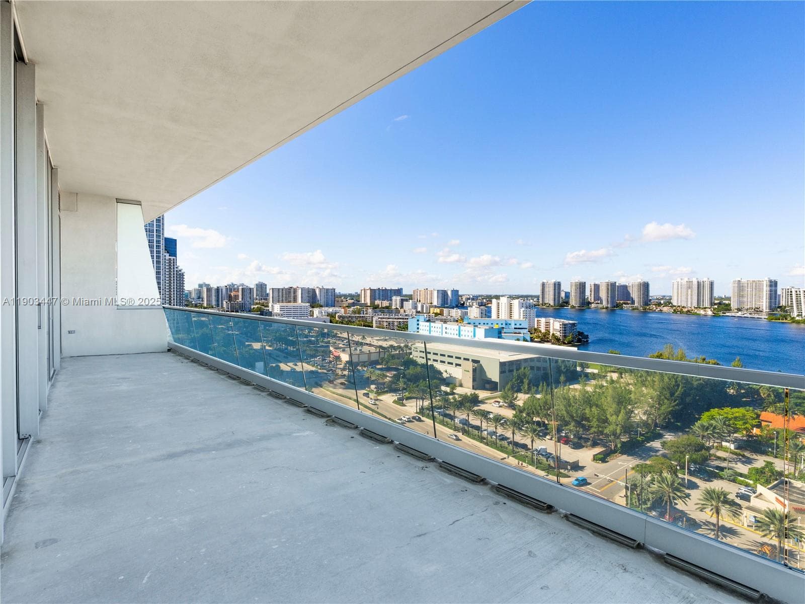 18501 Collins Av # 1501, Sunny Isles Beach FL 33160 — 17
