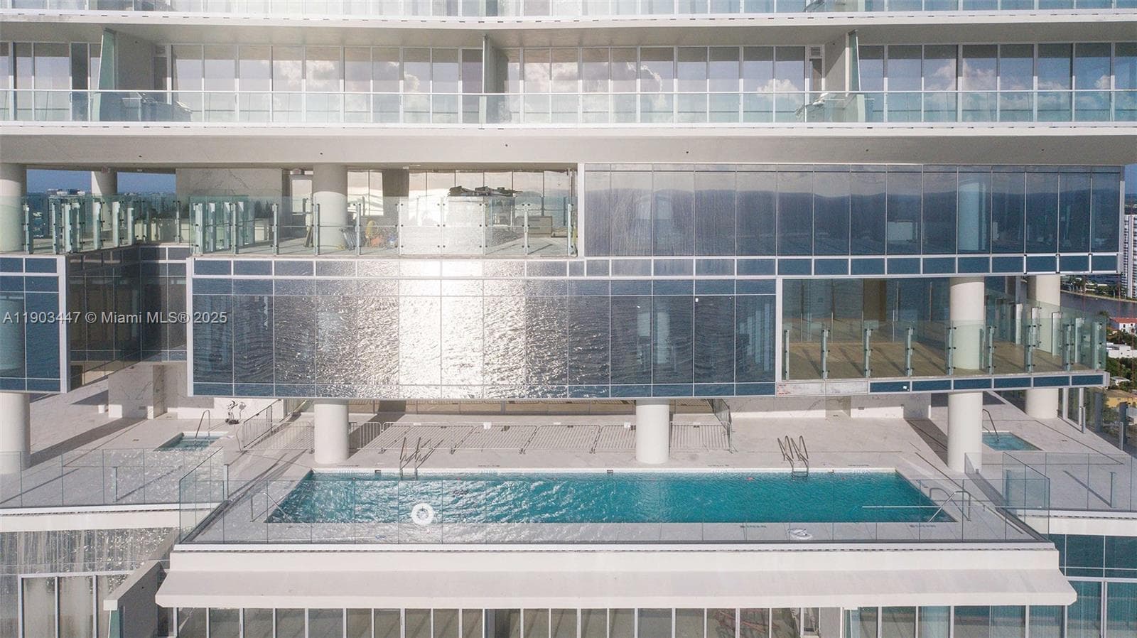 18501 Collins Av # 1501, Sunny Isles Beach FL 33160 — 25