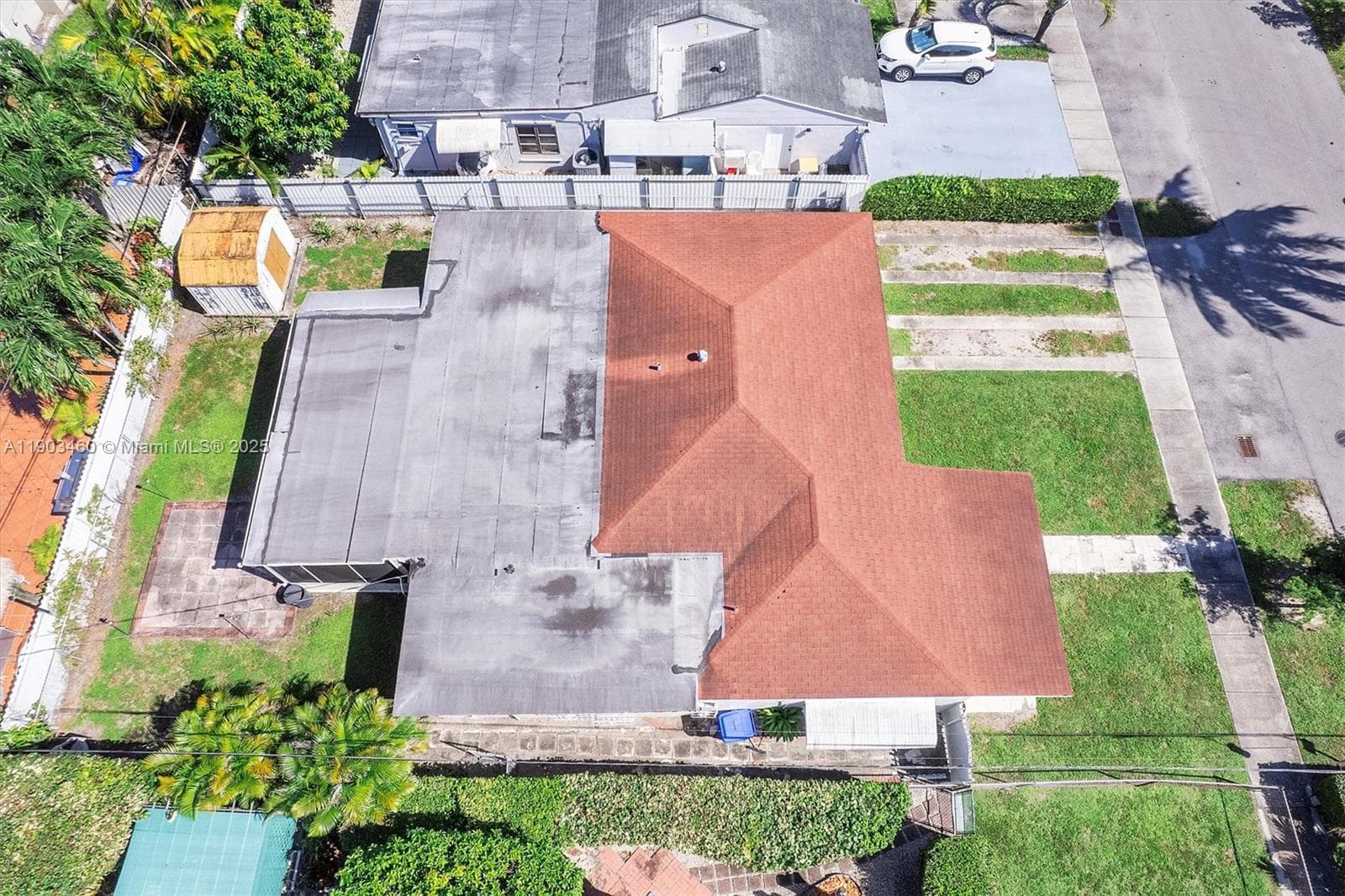 7231 SW 6th St, Miami FL 33144 — 32