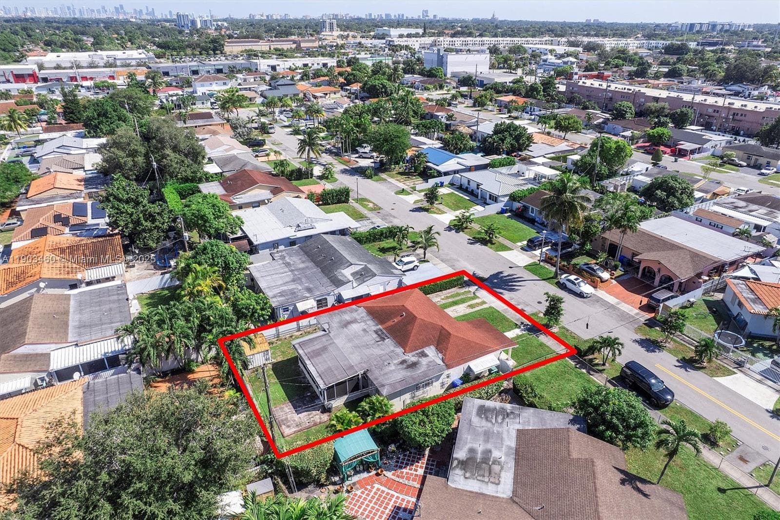 7231 SW 6th St, Miami FL 33144 — 31