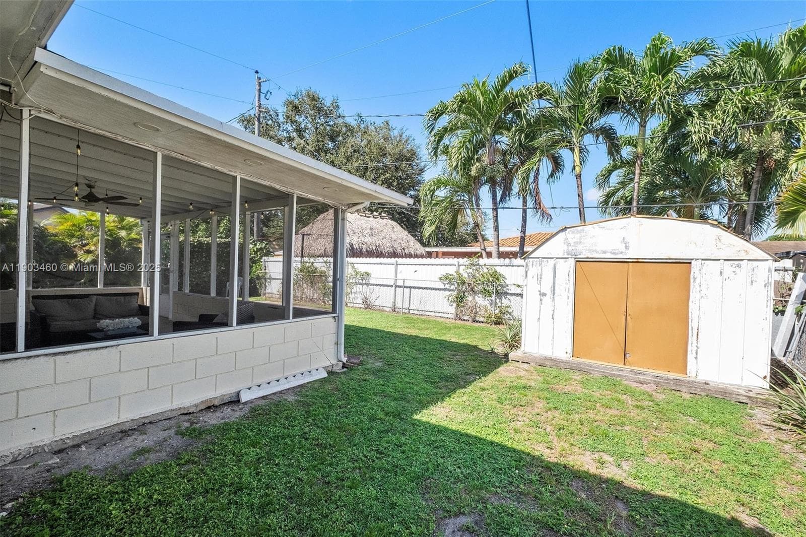 7231 SW 6th St, Miami FL 33144 — 25
