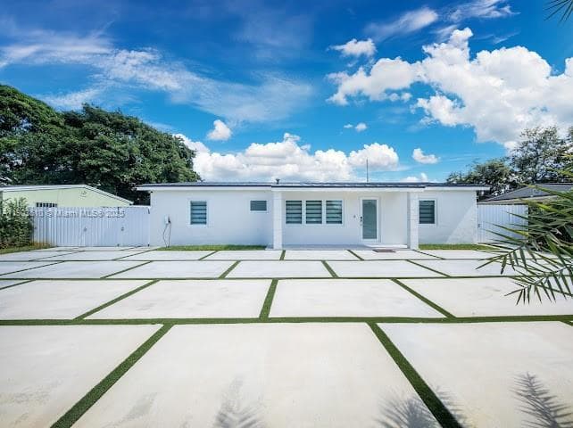 16125 NW 28th Pl, Miami Gardens FL 33054 — 1