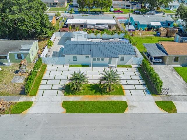 16125 NW 28th Pl, Miami Gardens FL 33054 — 5