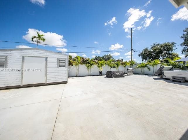 16125 NW 28th Pl, Miami Gardens FL 33054 — 24