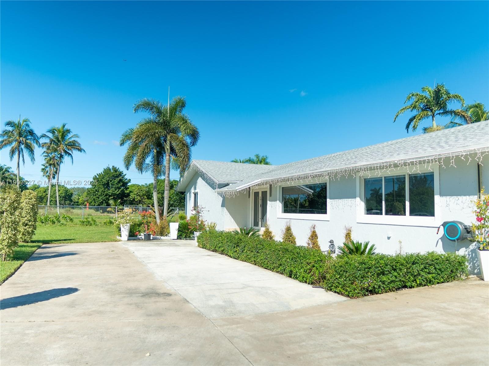 19245 SW 188th St, Miami FL 33187 — 3