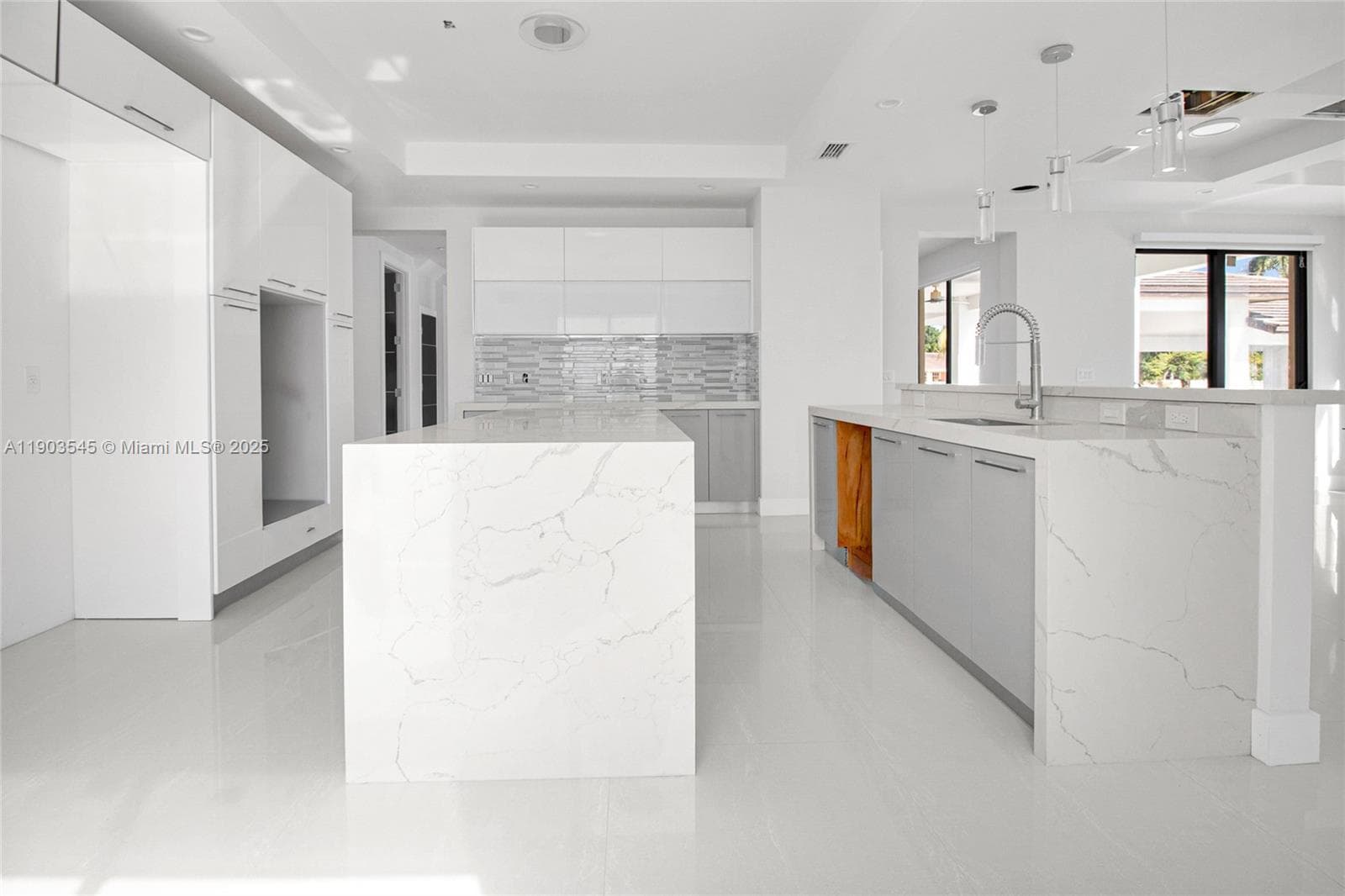 12890 NW 2nd St, Miami FL 33182 — 7