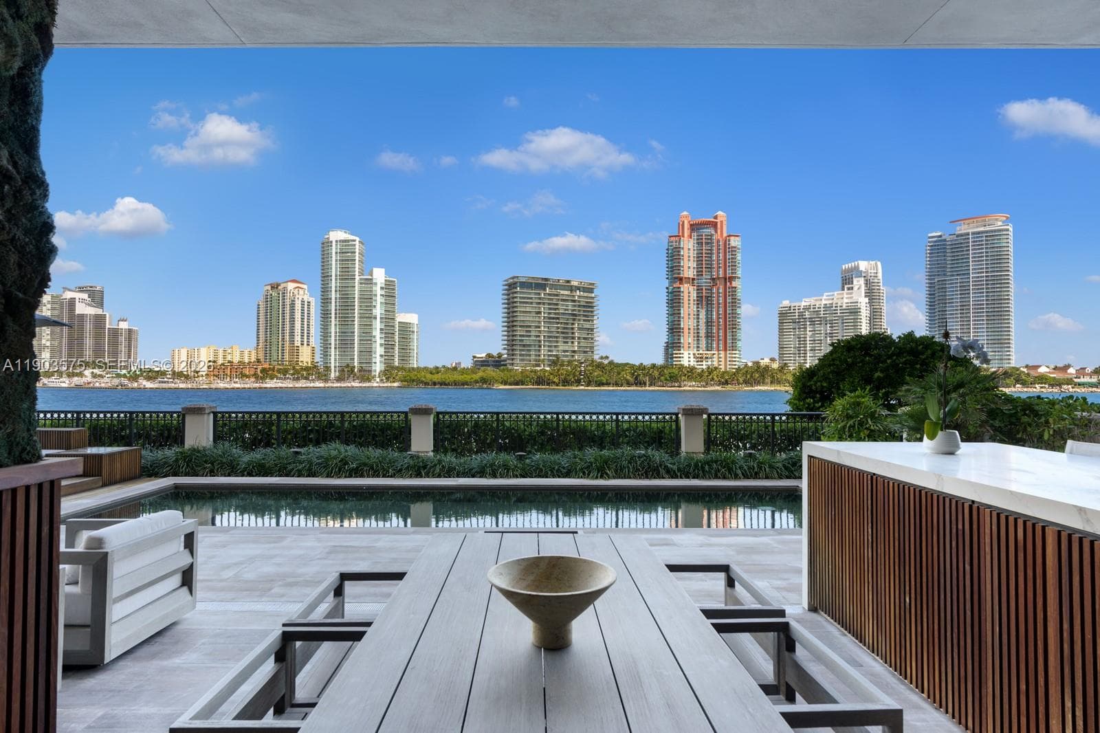 6800 Fisher Island Dr # 6811, Miami Beach FL 33109 — 43