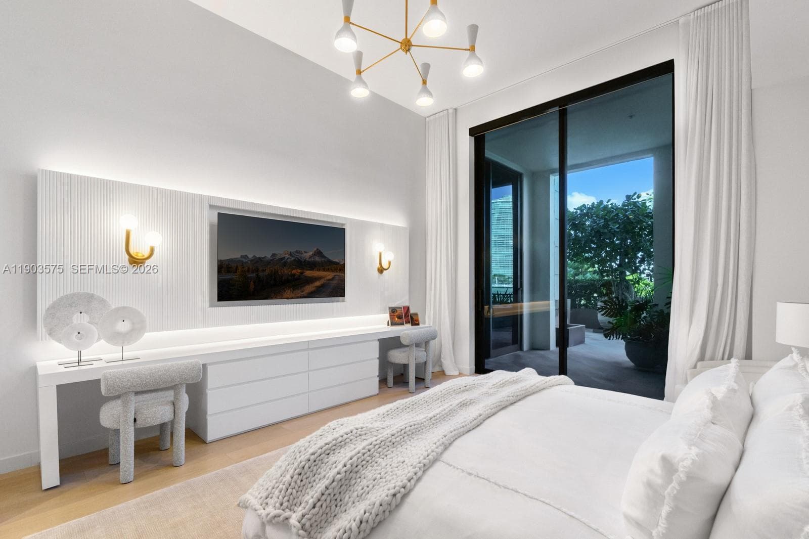 6800 Fisher Island Dr # 6811, Miami Beach FL 33109 — 32