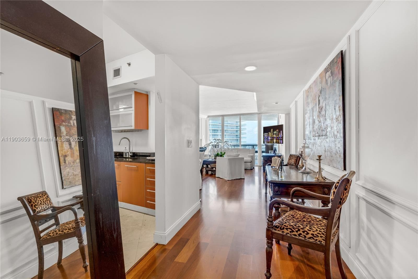 400 Alton Rd # 2409, Miami Beach FL 33139 — 10